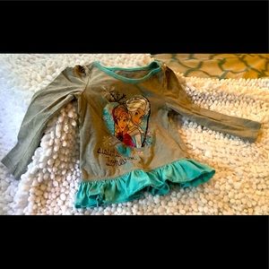 👯‍♀️Disney Frozen Sisters Forever Peplum Top(3T)👯‍♀️